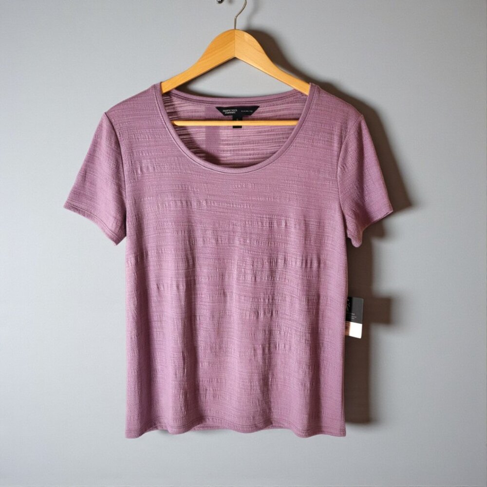 NWT Simply Vera S Lilac Modern Tee Short Sleeve Top